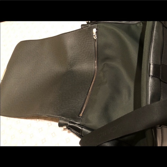 Louis Vuitton authentic message bag - Picture 5 of 6